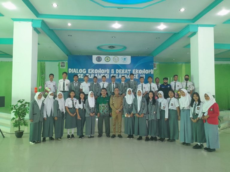 HMPS EP UMPalopo Gelar Dialog Ekonomi dan Debat Ekonomi Se-Sulawesi Selatan Ke-VI 2023
