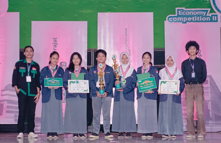 HMPS Manajemen UMPalopo Sukses Gelar Economic Competion II Se-Luwu Raya