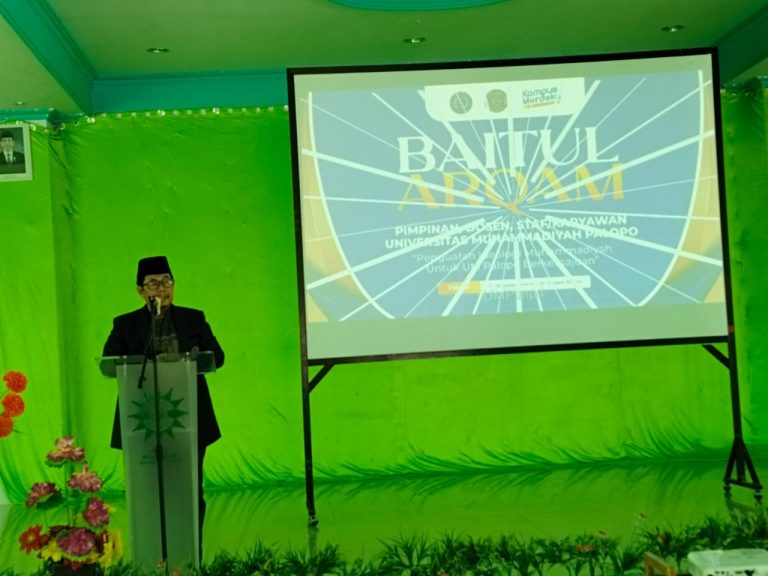 UMPalopo Gelar Baitul Arqam Untuk Pimpinan , Dosen dan Staff