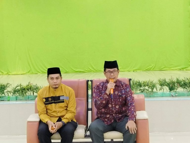 Rektor dan Civitas Akademika UMPalopo Buka Puasa Bersama