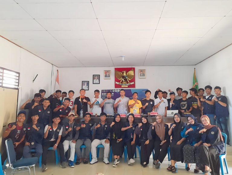 Mahasiswa KKN-T UMPalopo Posko VI Desa Pao Laksanakan Seminar Peningkatan SDM: Coaching Klinik Wasit Sepakbola dan Volli