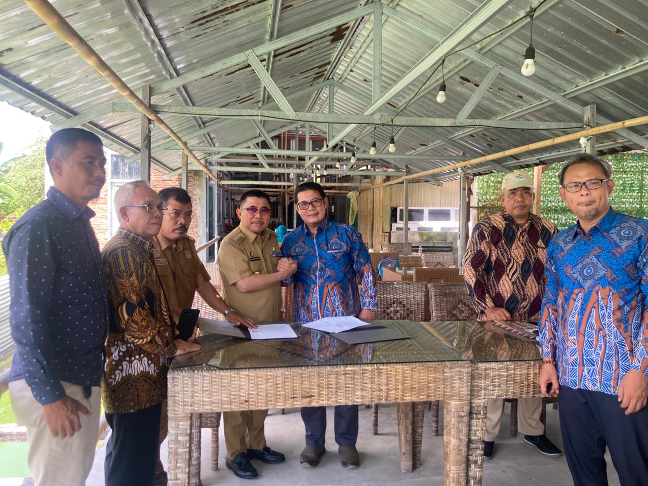 UMPalopo dan Pemkab Majene Teken MoU untuk Tingkatkan Kualitas SDM Pendidik